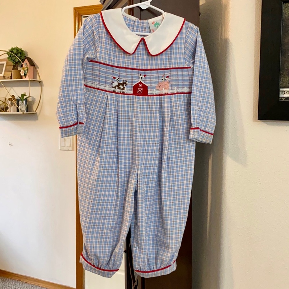 Shrimp & Grits Kids Smocked Farm Animals Long Bubble 2T